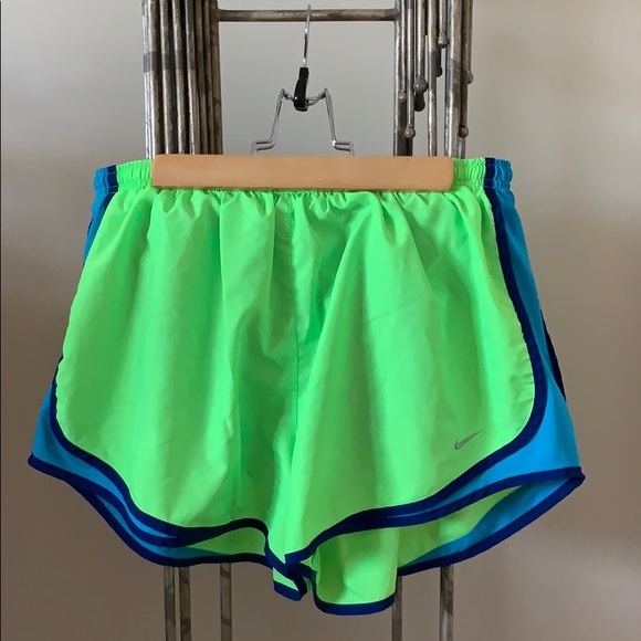 Nike Pants - Nike Dry Tempo Running Shorts (Dri-Fit)